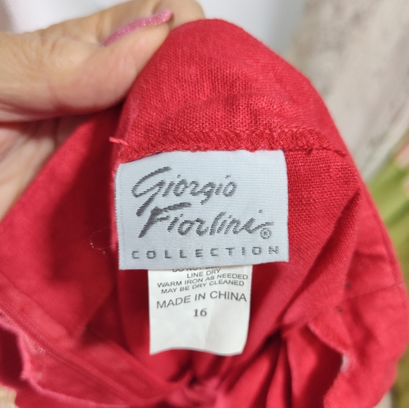 E L C C Zip Front Colorful Floral Women's Top NWOT - Picture 7 of 7